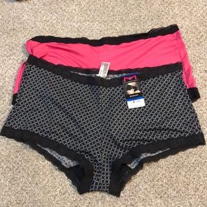 Maidenform panties